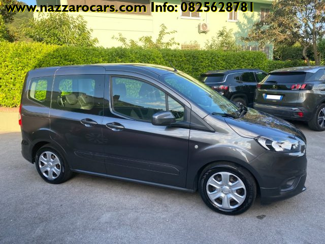 FORD Tourneo Courier usata, con Airbag laterali