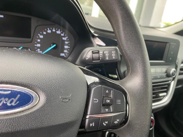 FORD Fiesta usata, con USB