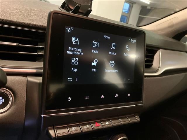 RENAULT Captur usata, con Isofix