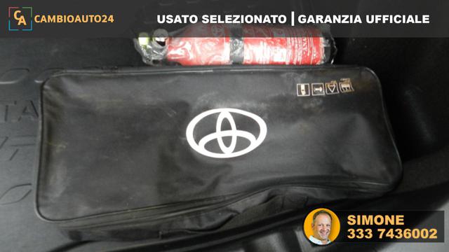 TOYOTA C-HR usata, con Schermo multifunzione interamente digitale