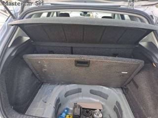 SEAT Arona usata, con Sedile posteriore sdoppiato