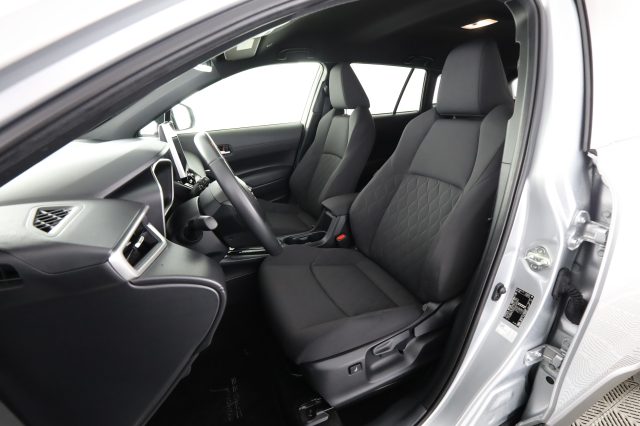 TOYOTA Corolla Cross usata 2