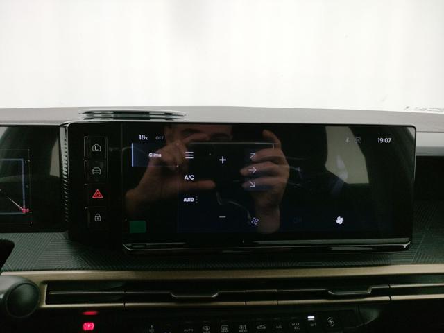 LANCIA Ypsilon usata, con Park Distance Control