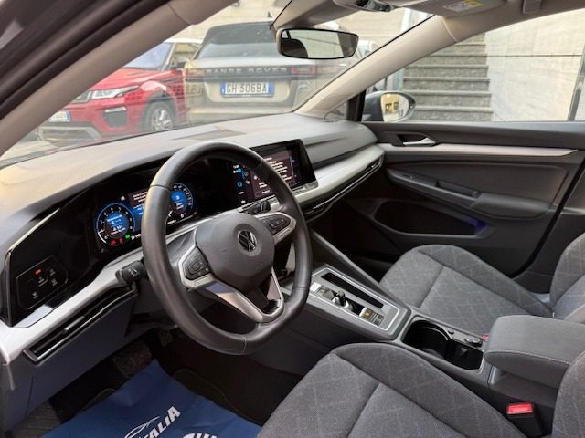 VOLKSWAGEN Golf usata, con Autoradio digitale