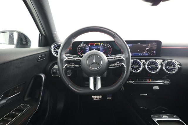 MERCEDES-BENZ A 180 usata 4