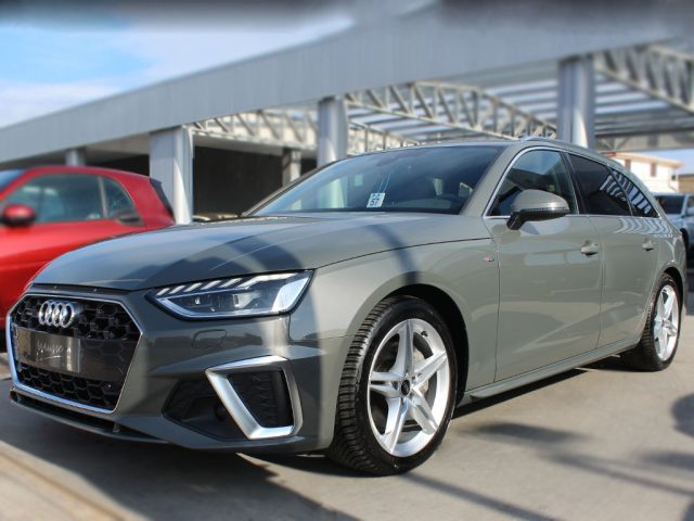 AUDI A4 usata, con Airbag laterali