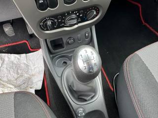 DACIA Duster usata, con Lettore CD