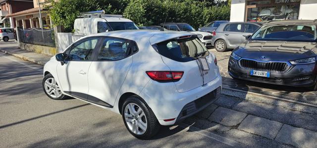RENAULT Clio usata, con Airbag laterali