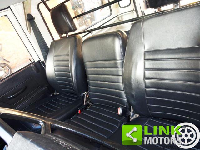 LAND ROVER Defender usata 13