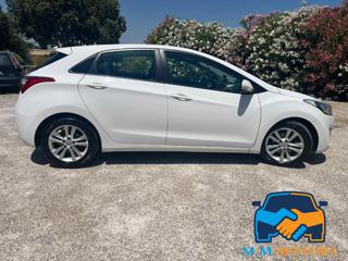 HYUNDAI i30 usata, con Alzacristalli elettrici