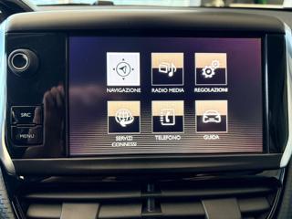 PEUGEOT 2008 usata, con Volante in pelle