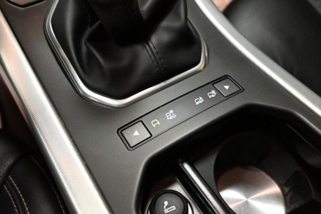 LAND ROVER Range Rover Evoque usata 48