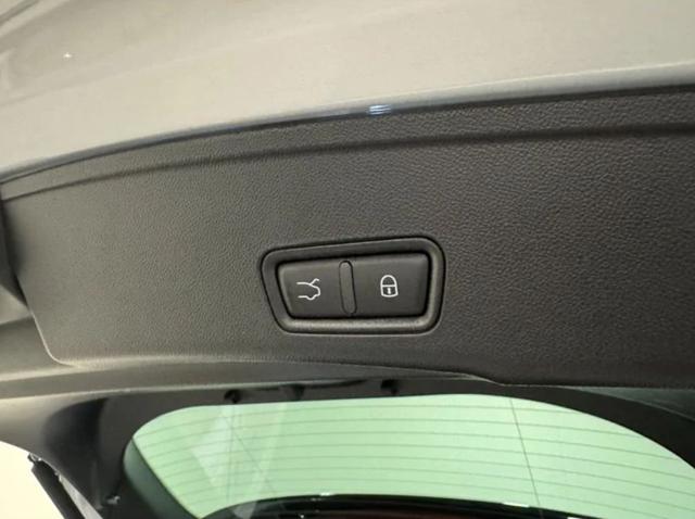 MASERATI Grecale usata, con Chiusura centralizzata