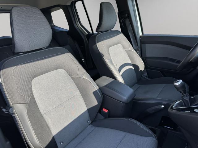 RENAULT Kangoo usata, con Park Distance Control