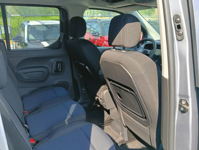 FIAT Doblo usata, con Sedile posteriore sdoppiato