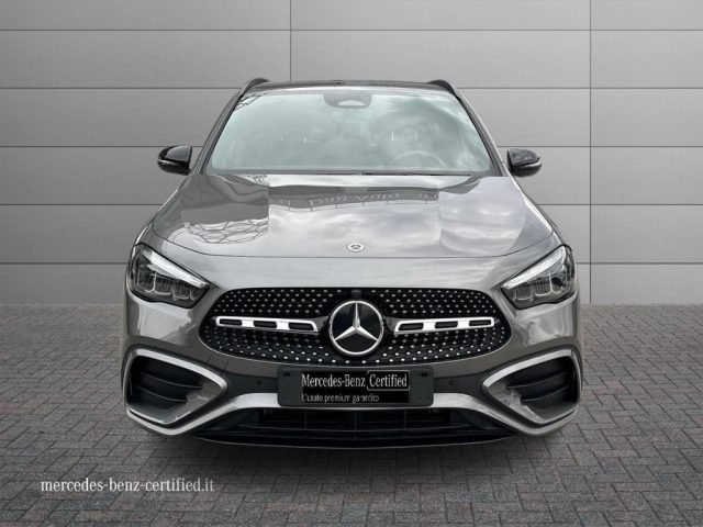 MERCEDES-BENZ GLA 200 usata, con Airbag laterali