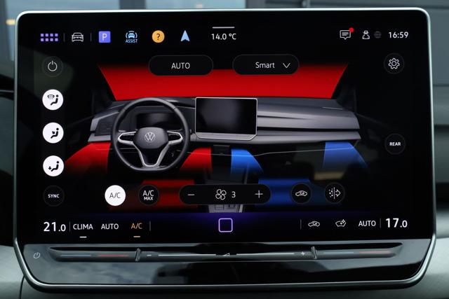 VOLKSWAGEN Golf usata, con Bluetooth