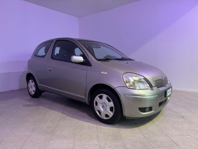 TOYOTA Yaris usata 17