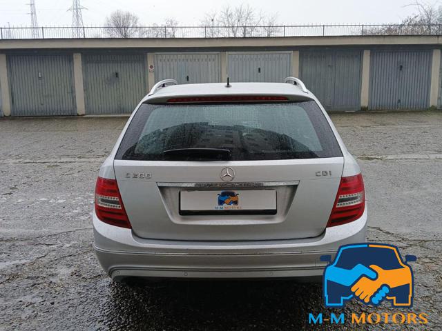 MERCEDES-BENZ C 200 usata, con Autoradio