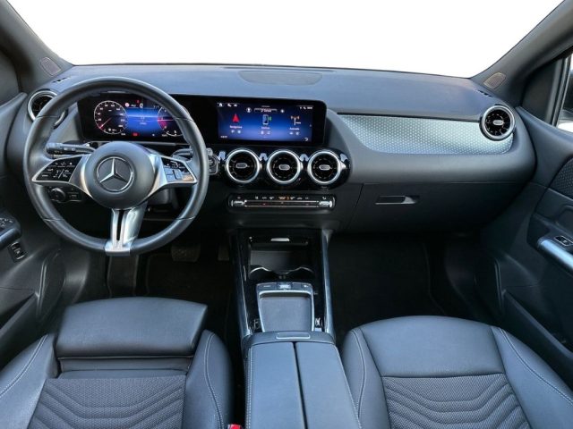 MERCEDES-BENZ B 180 usata, con Controllo automatico clima