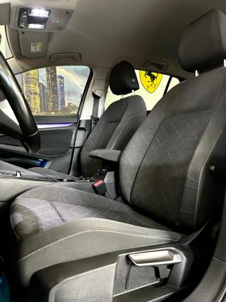 VOLKSWAGEN Golf usata, con Autoradio