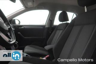 VOLKSWAGEN T-Roc usata 4