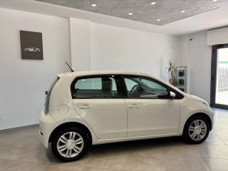 VOLKSWAGEN up! usata, con Airbag Passeggero
