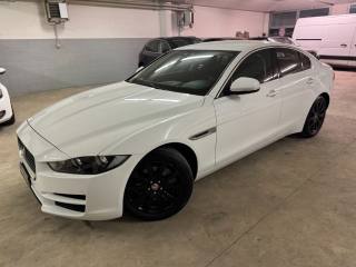 JAGUAR XE usata, con Airbag laterali