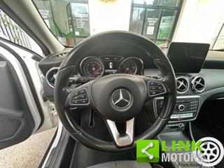 MERCEDES-BENZ GLA 180 usata 13