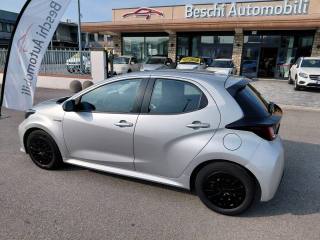 TOYOTA Yaris usata, con Sensore di luce