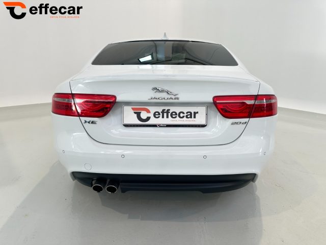 JAGUAR XE usata, con Alzacristalli elettrici