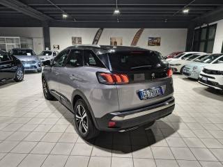 PEUGEOT 3008 usata, con Cerchi in lega