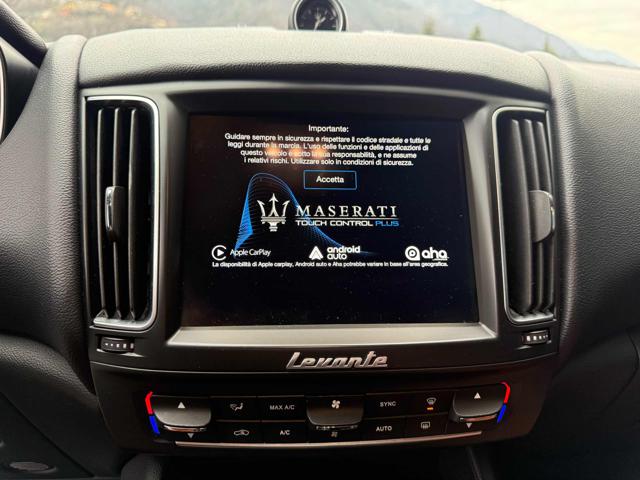 MASERATI Levante usata, con Fendinebbia