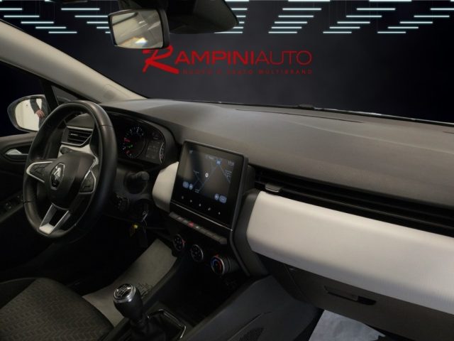 RENAULT Clio usata 17