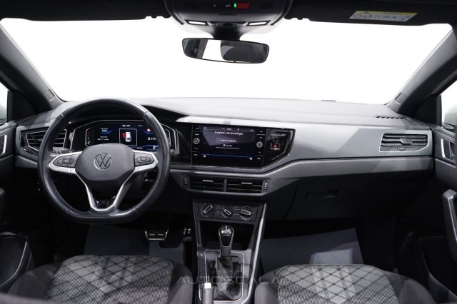 VOLKSWAGEN Taigo usata, con Autoradio digitale