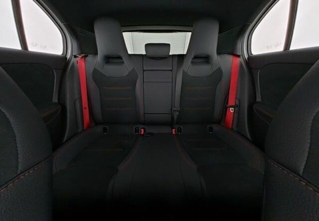 MERCEDES-BENZ A 35 AMG usata, con Climatizzatore