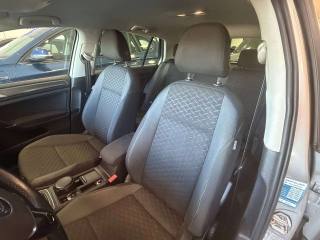 VOLKSWAGEN Golf usata, con Autoradio
