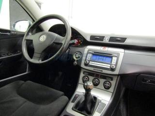 VOLKSWAGEN Passat usata, con Alzacristalli elettrici