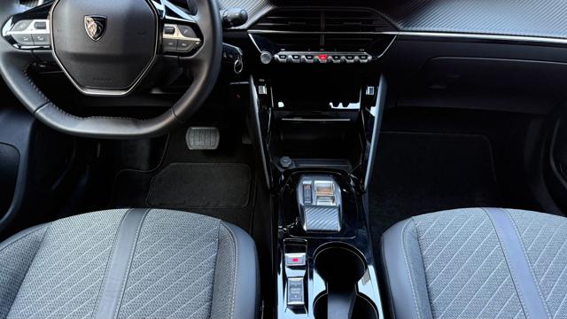 PEUGEOT 2008 usata, con Fendinebbia