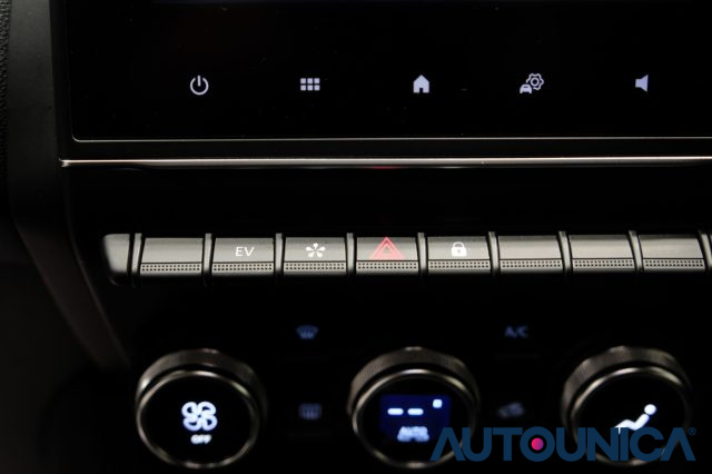 RENAULT Captur usata, con Volante multifunzione