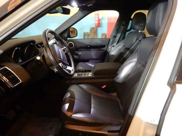 LAND ROVER Discovery usata, con Controllo trazione