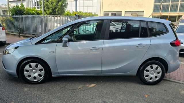 OPEL Zafira usata, con Airbag laterali