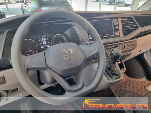VOLKSWAGEN Caravelle usata 0