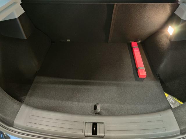 MG ZS usata, con Sedile posteriore sdoppiato