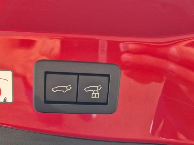 TOYOTA C-HR usata, con Park Distance Control