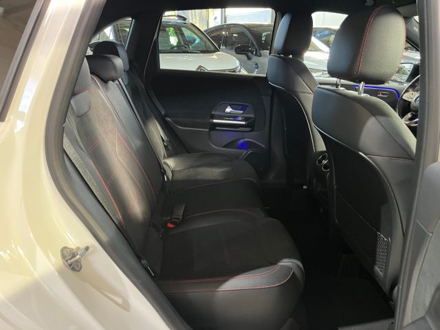 MERCEDES-BENZ B 200 usata, con Sedili riscaldati