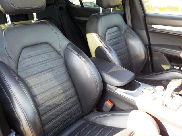 ALFA ROMEO Stelvio usata, con Park Distance Control