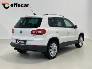 VOLKSWAGEN Tiguan usata, con Autoradio