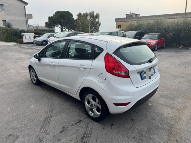 FORD Fiesta usata, con Chiusura centralizzata