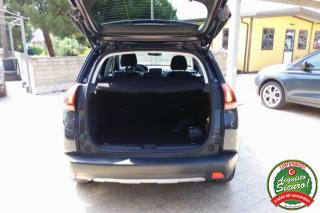 PEUGEOT 2008 usata, con Specchietti laterali elettrici